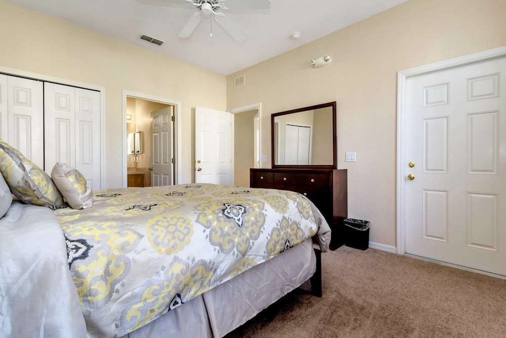 Regal Palms - Spacious 4bed Town House #4rp908 view 2