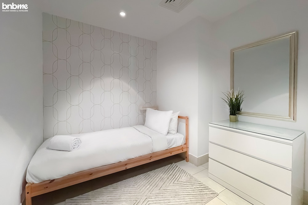 2B- Yansoon 3- 307 by bnbme homes