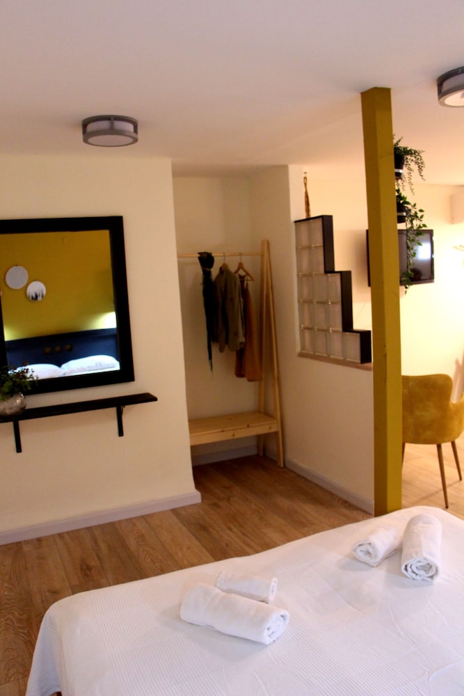 Kibbutz Kfar Masaryk Country Lodging