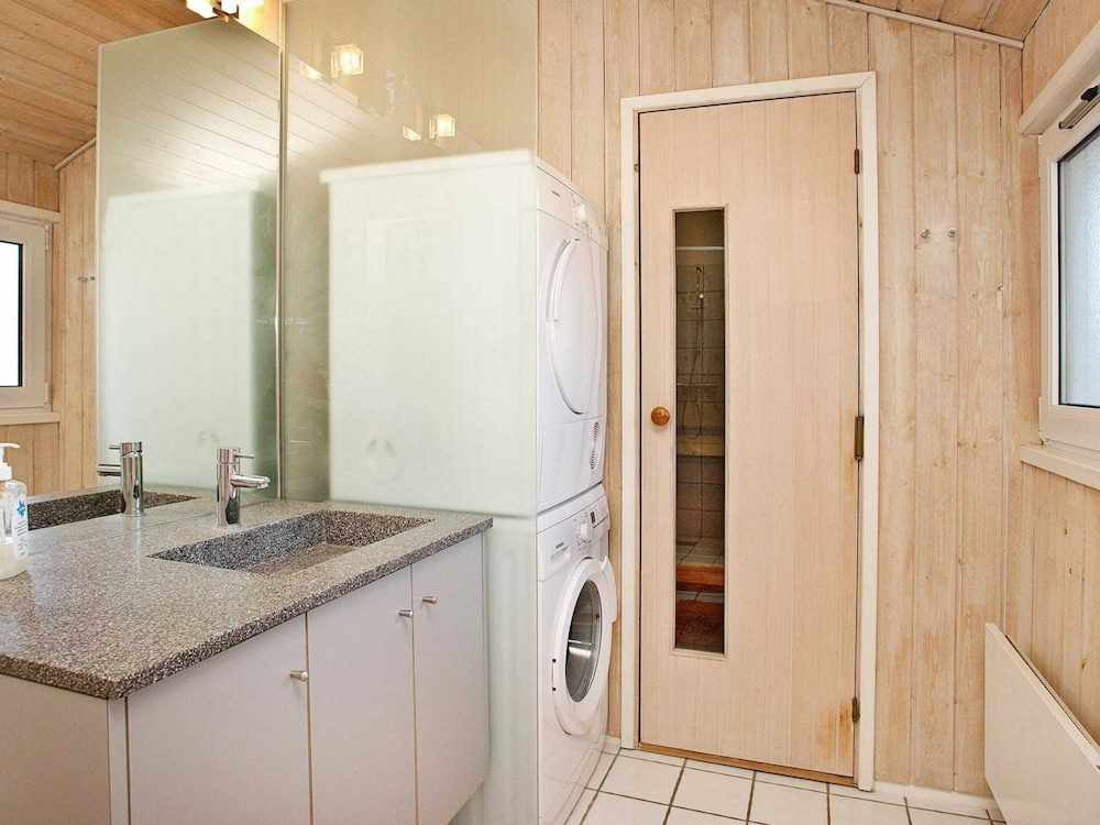 8 Person Holiday Home in Hjorring-by Traum view 5