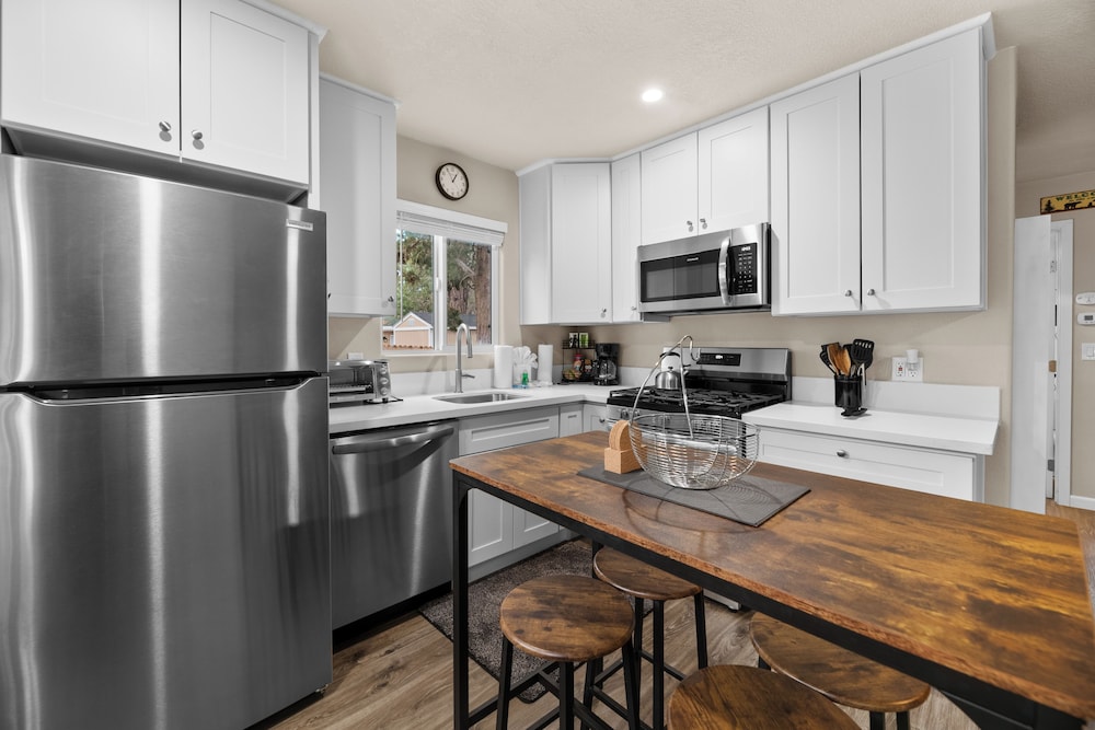 The Maple Lane Hideaway
