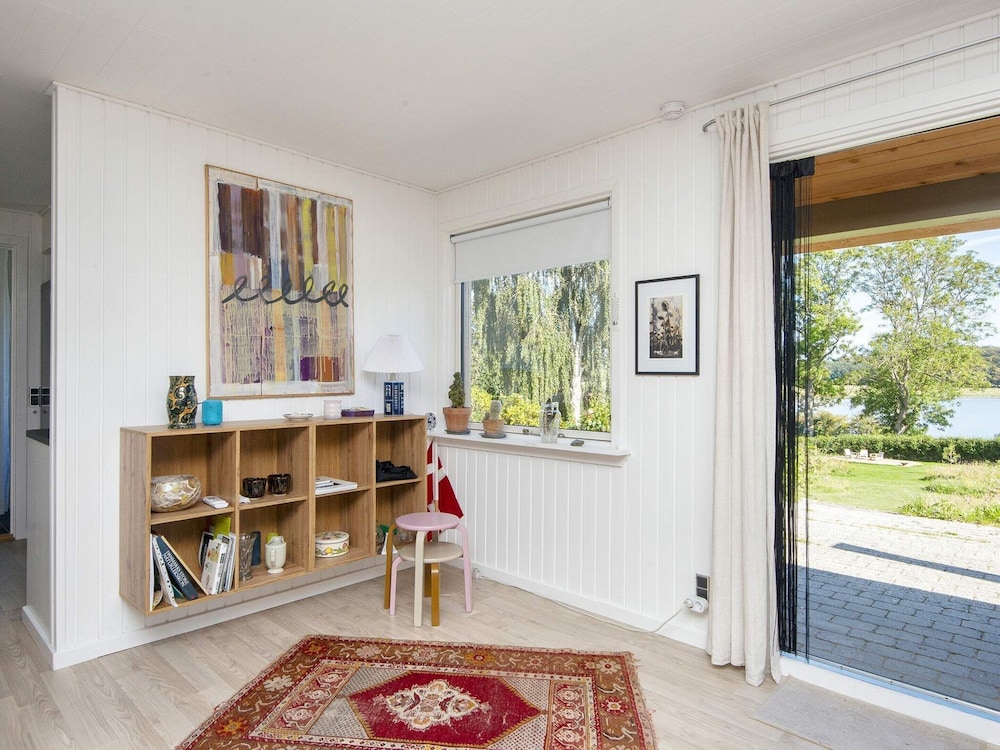 4 Star Holiday Home in Ronde view 4