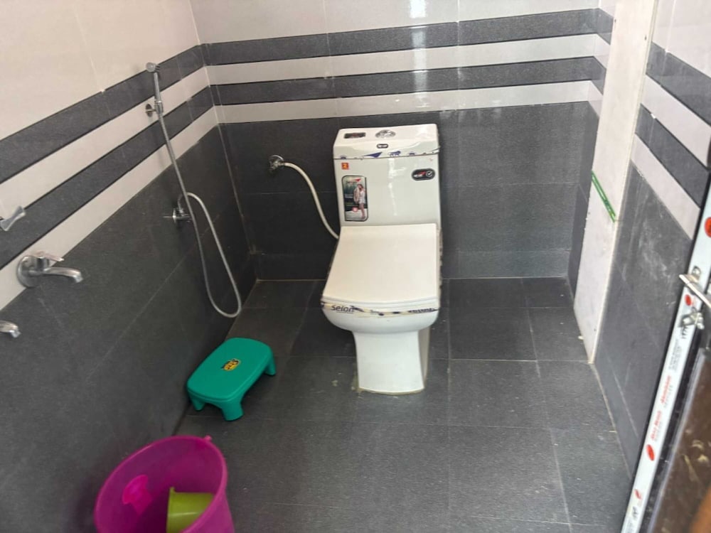 Hotel Shree Radhe Laxmi