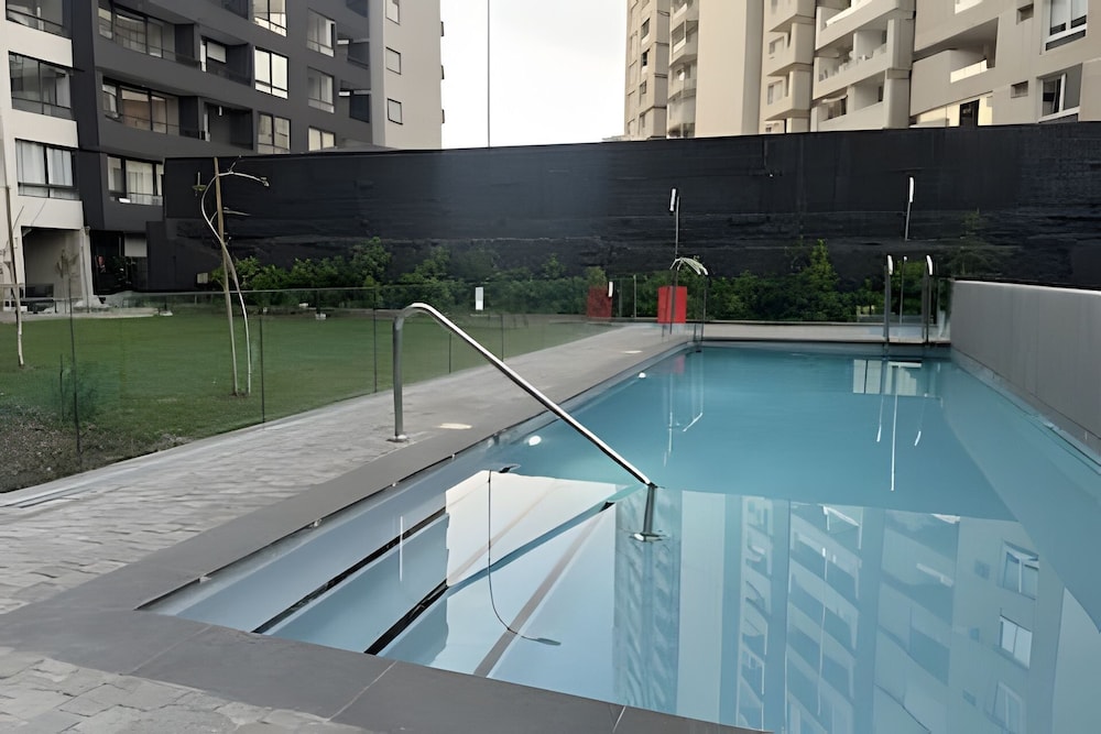 Oceana Suites San Eugenio