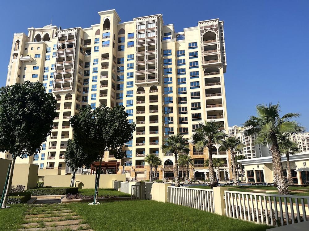 Palm Jumeirah Marina Residence 3 Bedroom