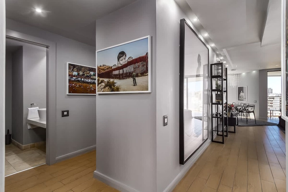 Art Apartment 1304 in Cape Town
