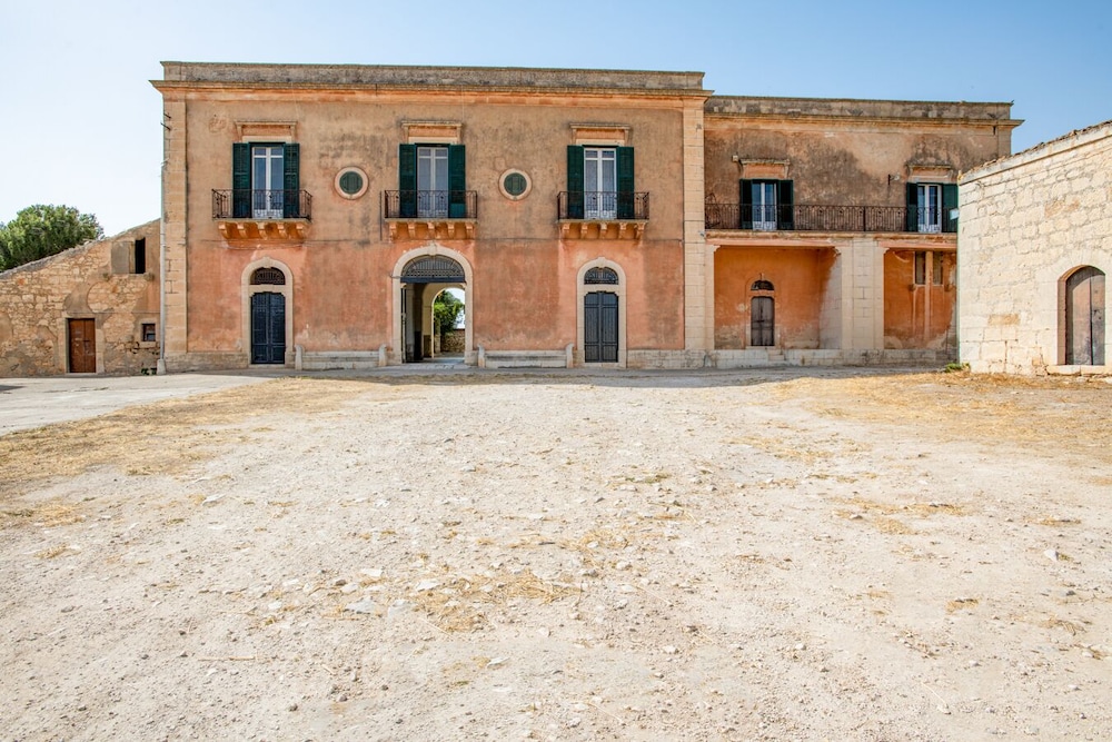 Case di Cutalia