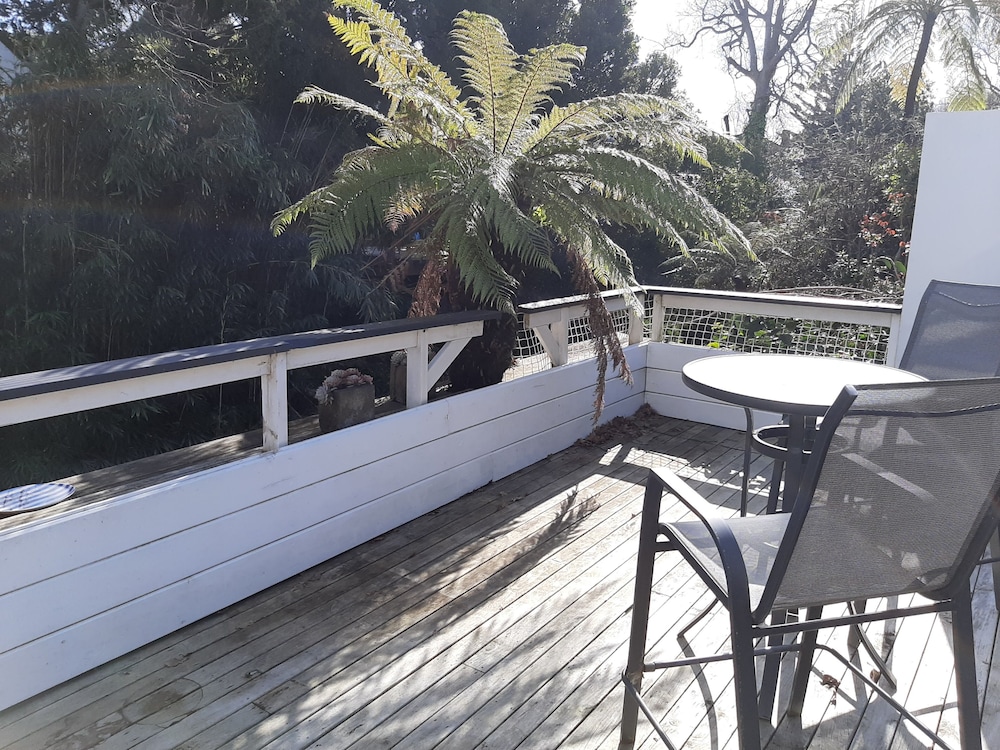 A bit of New York in Whanganui HOME STAY