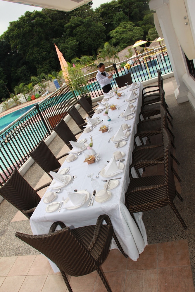 Forest Crest Nature Hotel and Resort Powered by ASTON
