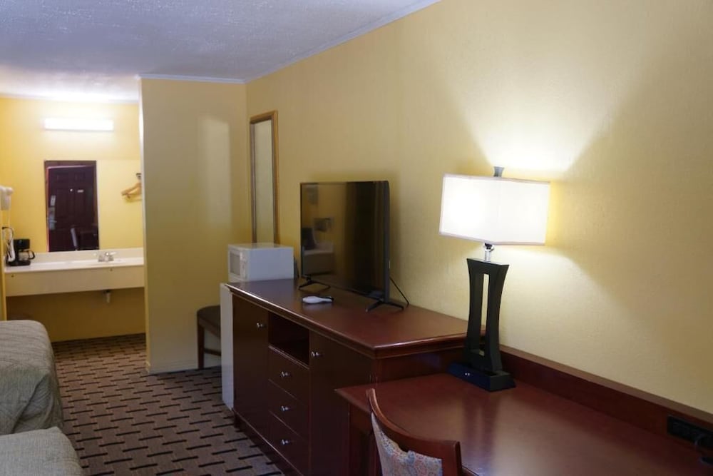 American Inn Motel by Capital O Camden AL