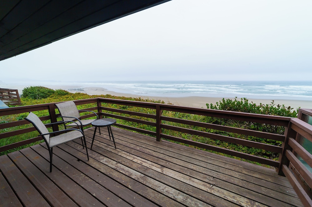 Moolack Shores Inn