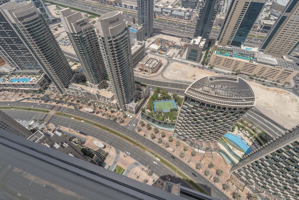 Address Residences Dubai Opera - Burj Khalifa City Views 2 & 3-Bedroom Apartment 1 minute walk to Burj Khalifa, Dubai Mall, Dubai Fountain by Heaven Crest