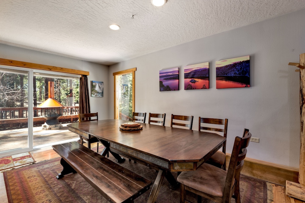 Sundown Lodge 4 Bedroom Home