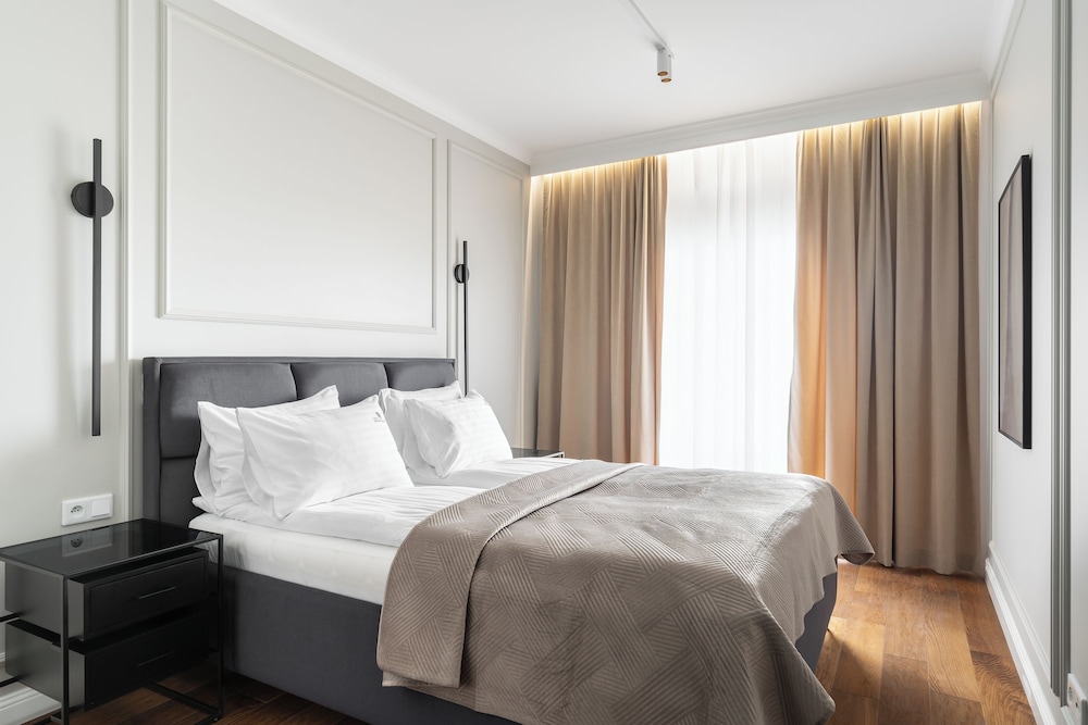 Lion Apartments - Nadmotławie Premium