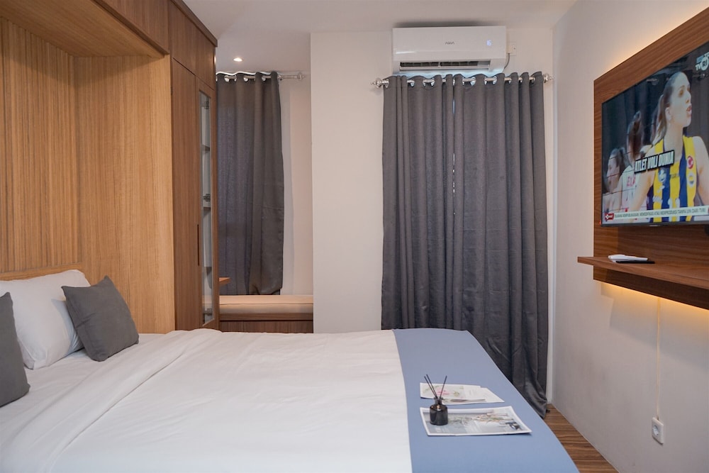 Cozy Studio Apartment at Sudimara Forestwalk