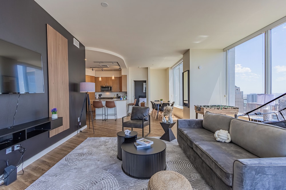 ROVE LIVING/KL - 44 Monroe