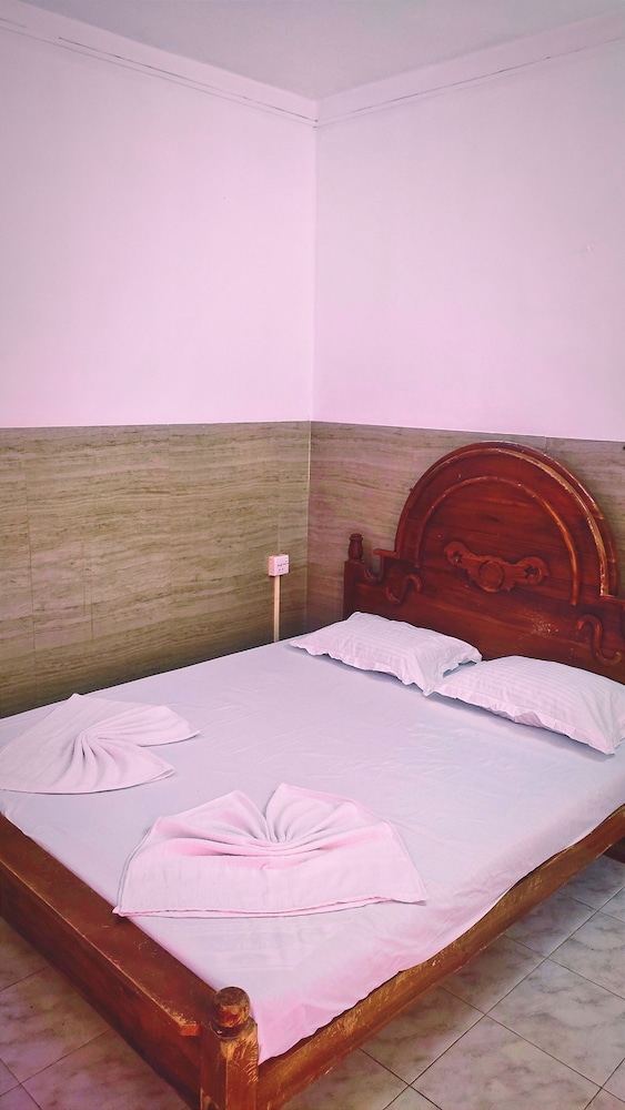 New Araliya Resort