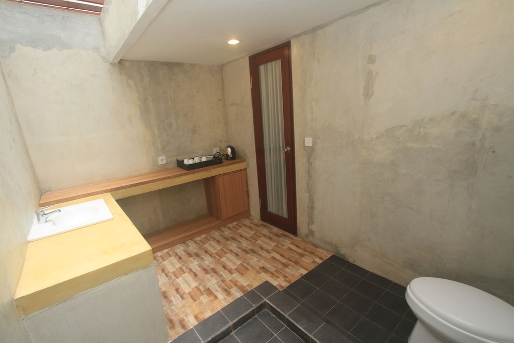 Triple Tree Villa