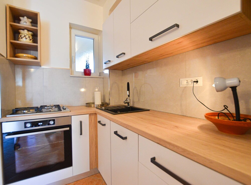 Classic and Elegant Rovinj Apartments With Balcony