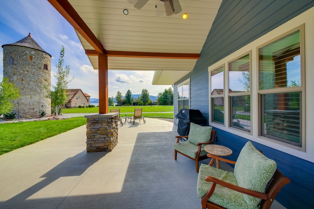 Sandpoint Vacations - Modern Sandpoint Home w/ Lake Pend Oreille View! - Property Image 13