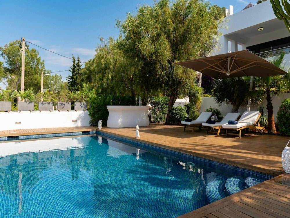 Villa in Cap Martinet