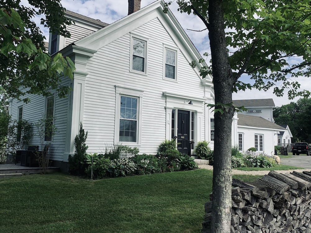 The Orchard House: Inn, Ice Cream, Cafe