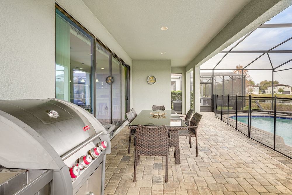 Resort Home in Haines City: Screened Lanai, Pool!