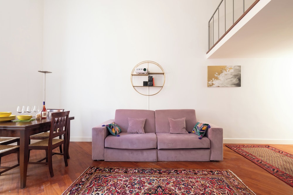 Pantheon Apartments