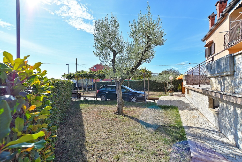 Apartments Pam 379