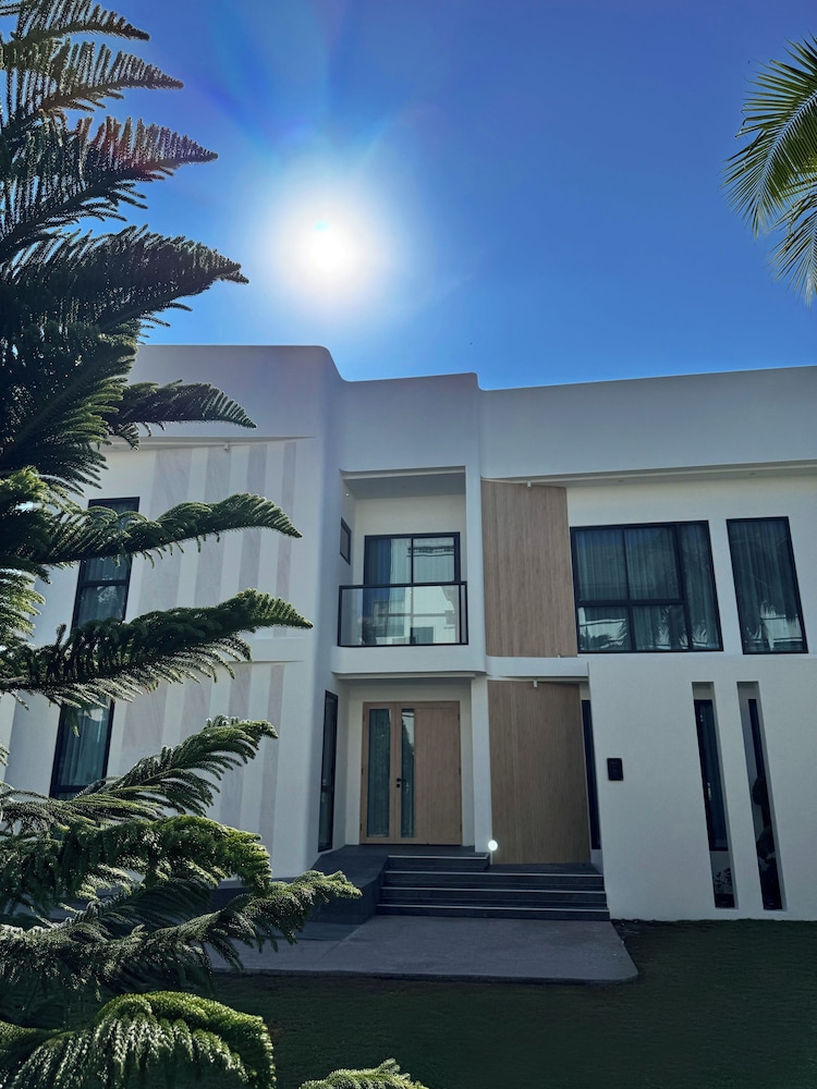ASSA Pool Villa Jomtien Beach Pattaya