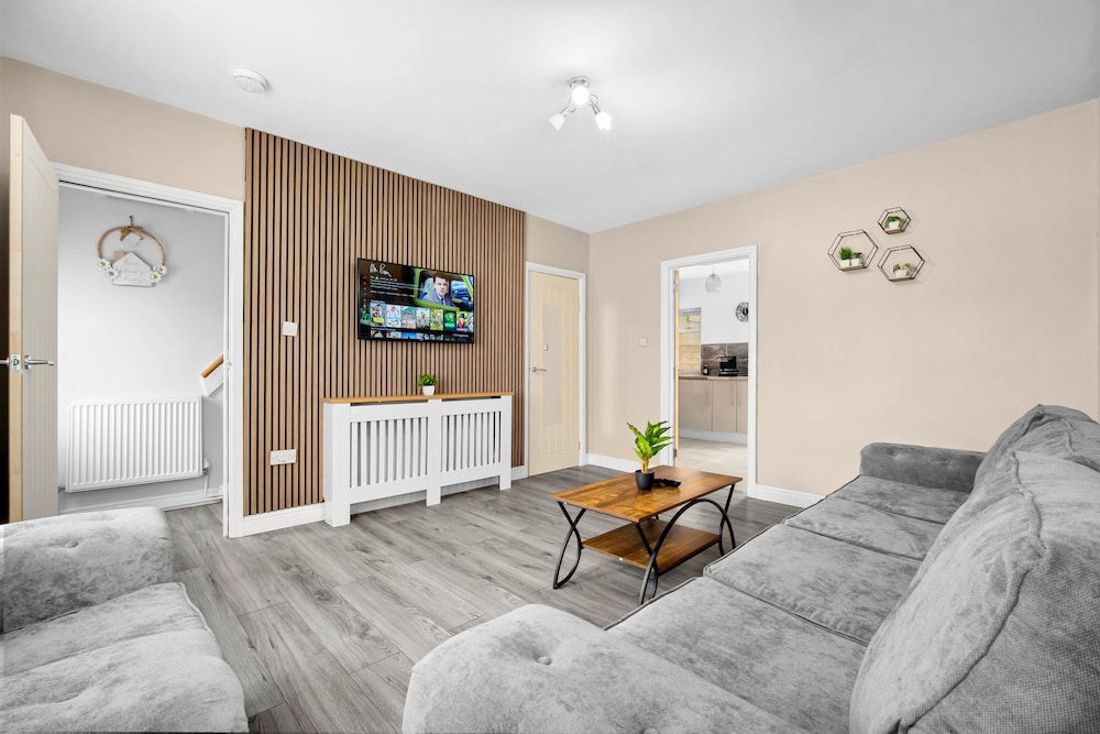 3br-sleeps6-parking-familyfriendly-nearastonvilla