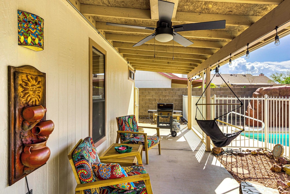'coyote Casa' w/ Mtn Views in Tuscon Desert Oasis