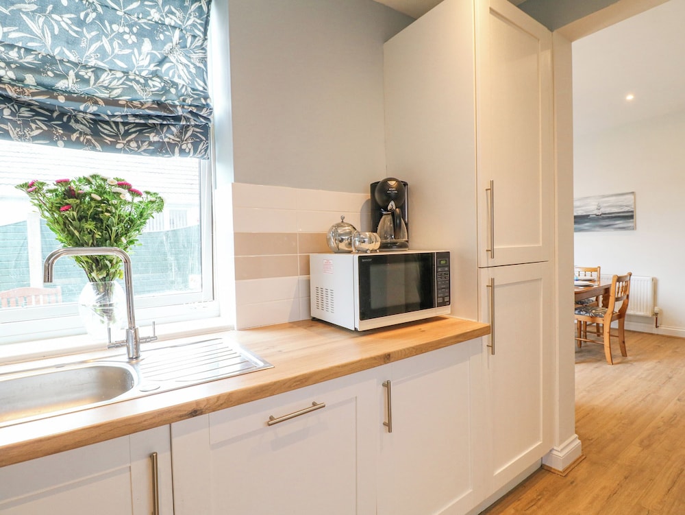 Alfreton Cottage