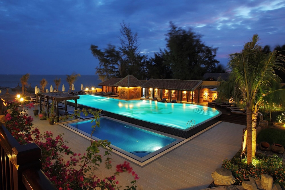 Poshanu Resort