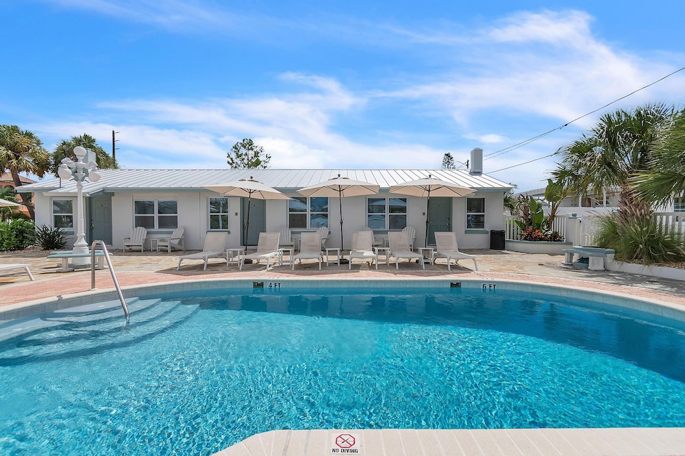 The Bungalows #3