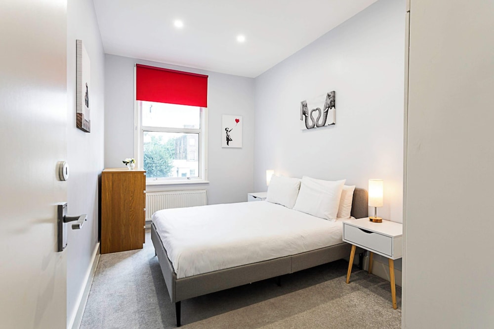 Modern Clapham Apartment
