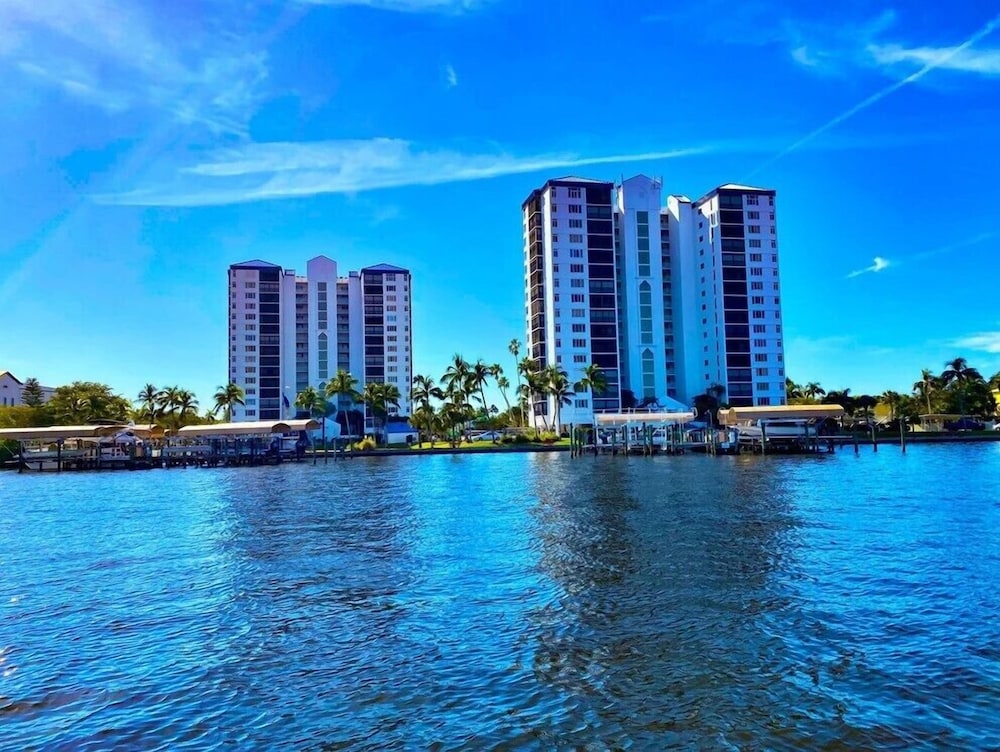 Ocean Harbor 104a by Distinctive Beach Rentals view 3