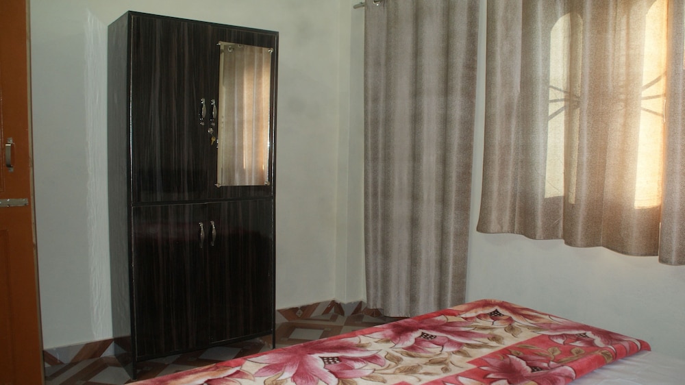 Shri Satya Sai Homestay