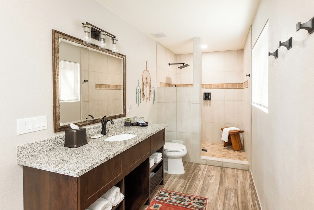 Whispering Creek B&B