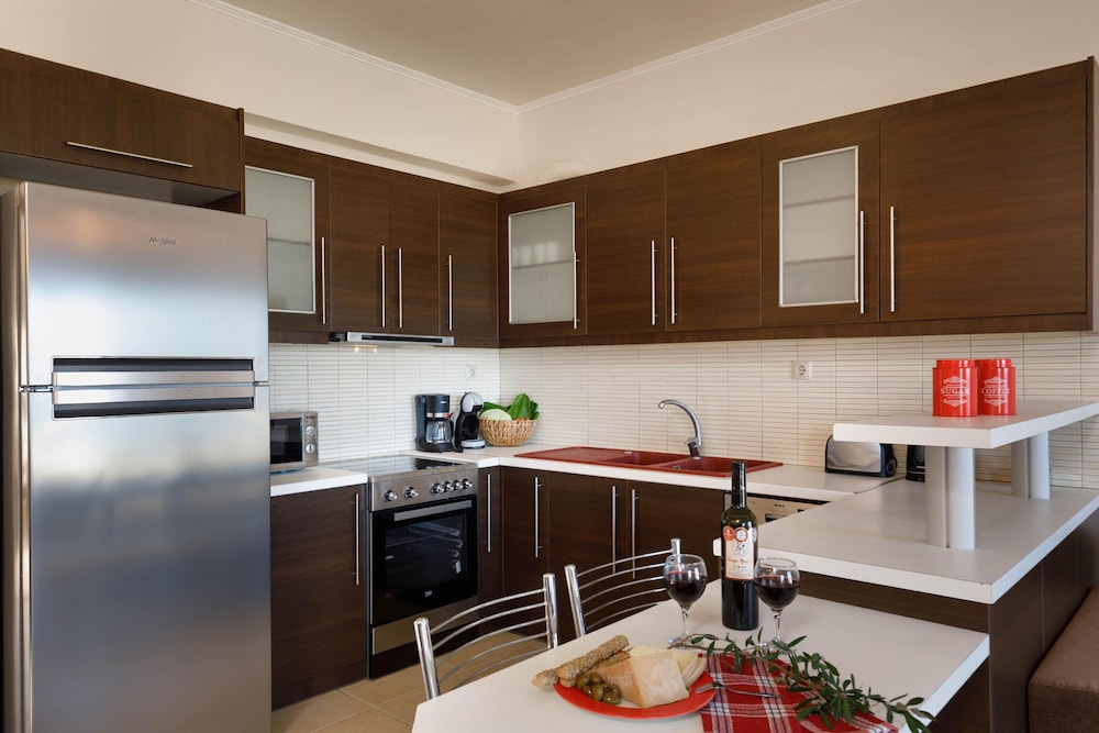 Cafe Noir - Sea View Exclusive Maisonette