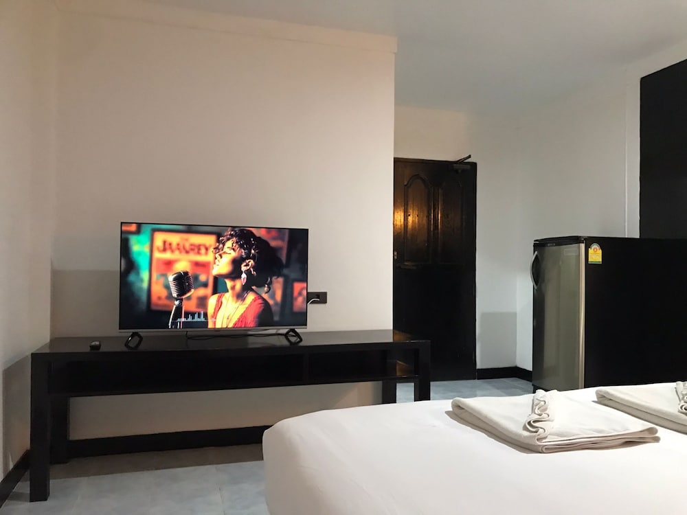 Patong Central Budget Stay