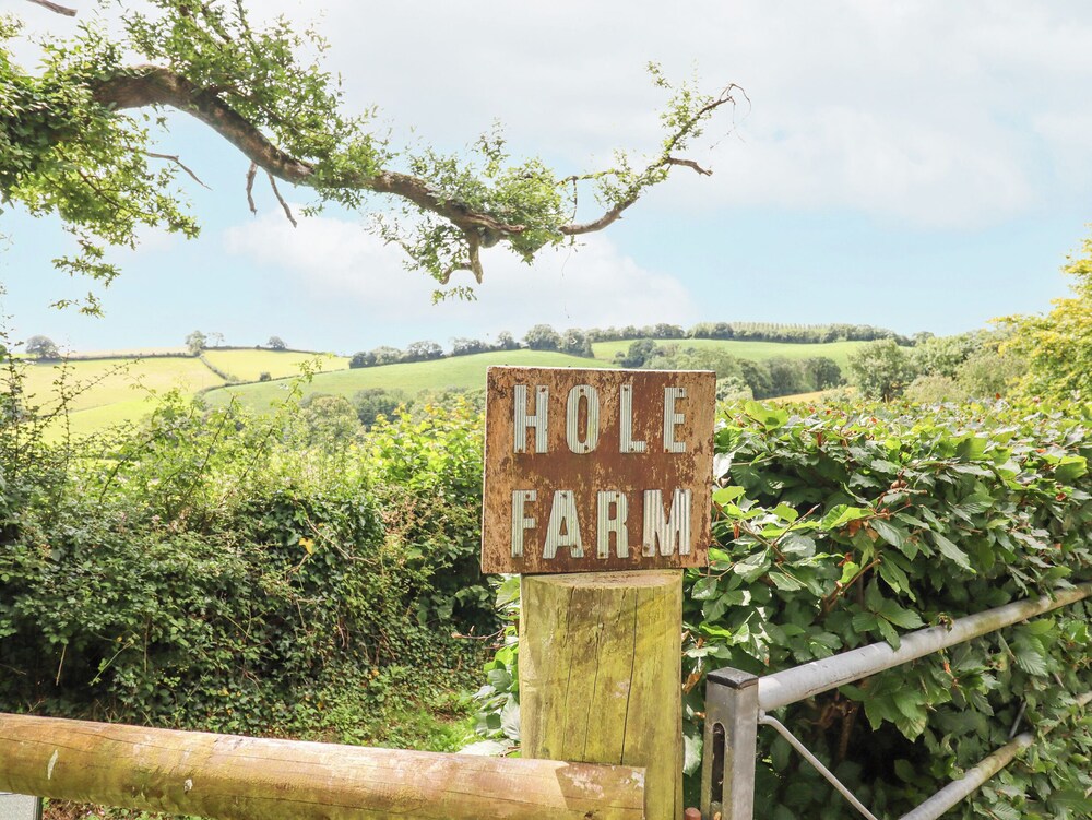 Hole Farm Stables