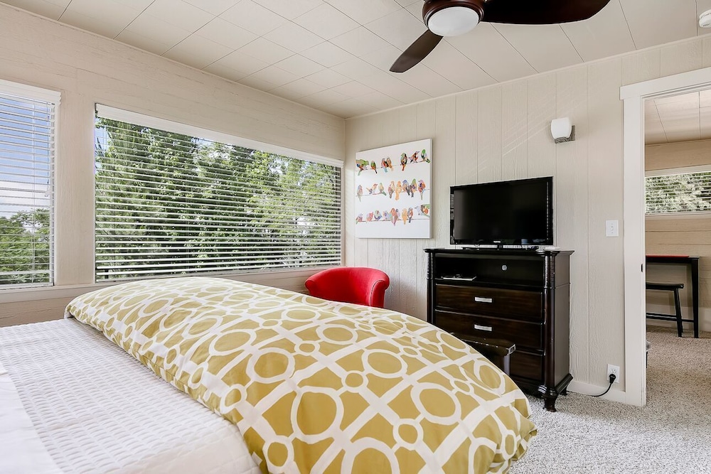 Boise Hillside Suites