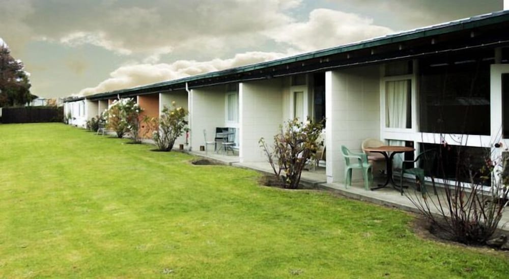 Blenheim Road Motor Lodge view 4