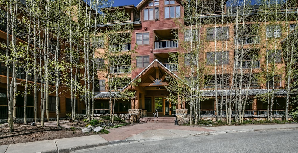 Hotel Springs 8862 - Image 1