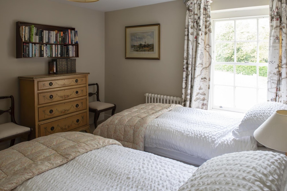 Fabulous Farmhouse in Hampshire
