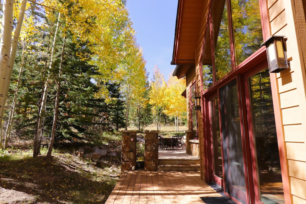 Peakside Escape 178 3 Bedroom Home