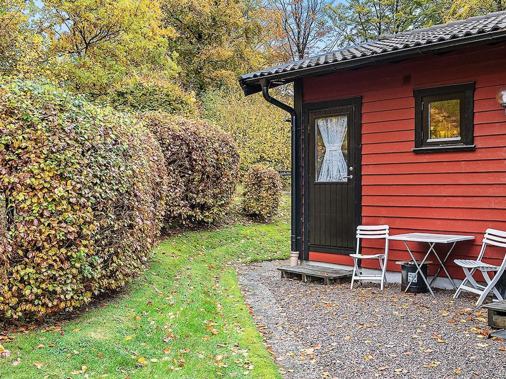 6 Person Holiday Home in Hjarnarp