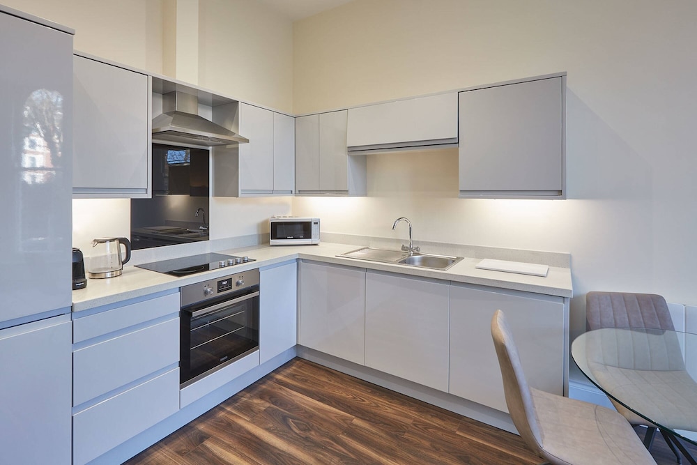 Host Stay South Cliff Apartment view 4