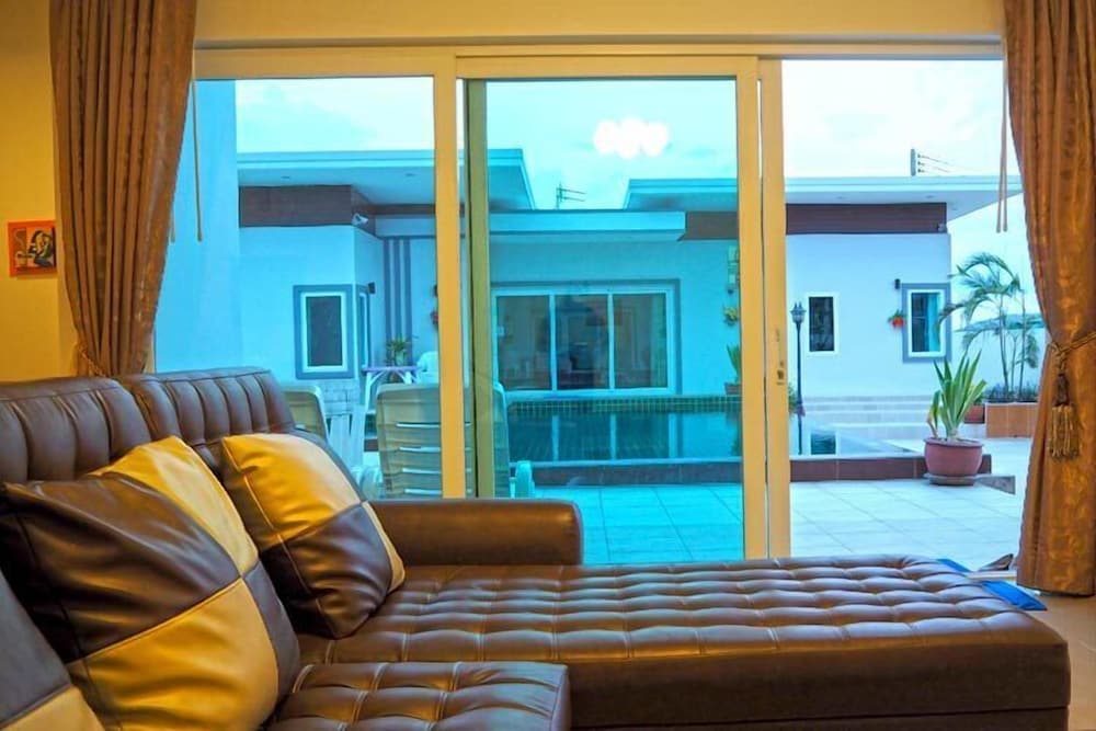 Le Leaf Pool Villa 1-2